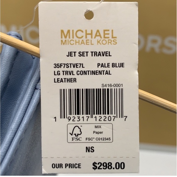 MICHAEL KORS LARGE TRAVEL CONTINENTAL WRISTLET WALLET PALE BLUE COLOR NWT - Picture 10 of 10